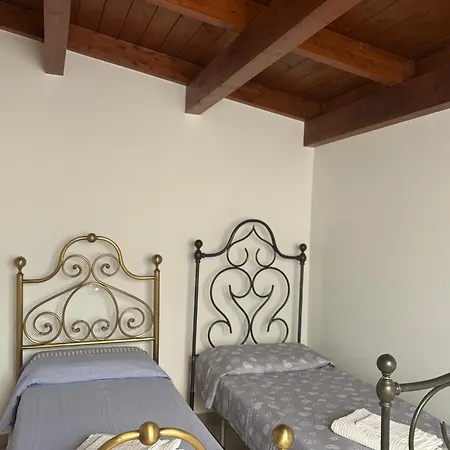 Ai Piedi Del Morrone * Tocco da Casauria