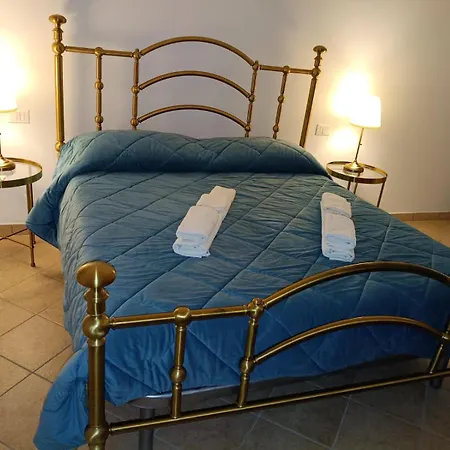 Ai Piedi Del Morrone בית נופש